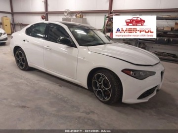Alfa Romeo Giulia II Sedan Facelifting 2023 2.0 GME Turbo 280KM 2024 Alfa Romeo Giulia ti, 2024r., 4x4, 2.0L 2.0 Benzyna 280KM