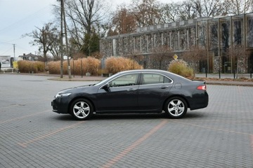 Honda Accord VIII Sedan 2.0 VTEC 156KM 2012 Honda Accord 2.0i-VTEC 156KM Manual X.2012r. Salon, zdjęcie 2