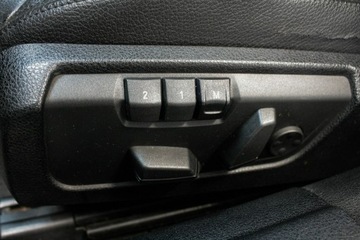 BMW Seria 6 F06-F12-F13 2013 BMW 650 V8 Biturbo*xDrive*Szyberdach, zdjęcie 12