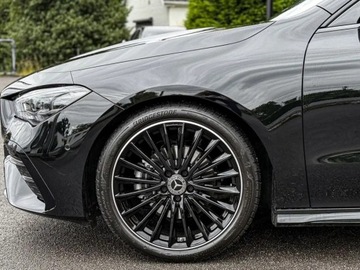 Mercedes CLA C118/X118 Coupe Facelifting 1.3 200 163KM 2025 MERCEDES-BENZ CLA 200 AMG Line Sedan 1.3 (163KM) 2025, zdjęcie 3