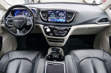 Chrysler Pacifica II 2021 Chrysler Pacifica 3.6 Benzyna LPG 291 KM, 4x4, 7osob, Kamera, Full LED, S, zdjęcie 9