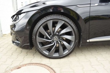 Volkswagen Arteon Fastback Facelifting 2.0 TDI 200KM 2022 Volkswagen Arteon Shooting Brake R-Line LED ALU DCC kamera podgrz.fotele N, zdjęcie 38