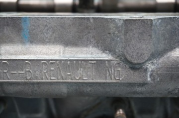 Головка 110421615R--B 110413019R 1.5dci K9K608 Ren