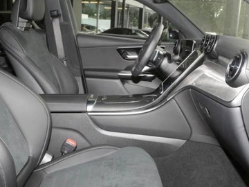 Mercedes GLC C254/X254 Coupe 2.0 220d 197KM 2026 MERCEDES-BENZ GLC 220 d 4-Matic AMG Line 2.0 (197KM) 2026, zdjęcie 4