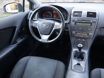 Toyota Avensis II Sedan 2.2 D-4D 150KM 2009 Toyota Avensis 2.2 D-4D, Salon Polska, Xenon, zdjęcie 6