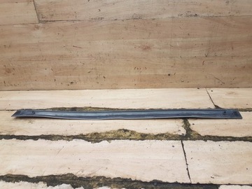 LIŠTA BOČNÍ DVEŘE PŘEDNÍ PRAVÁ VOLVO S80