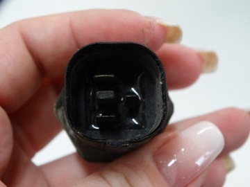 ДАТЧИК ОХЛАЖДАЮЩЕЙ ЖИДКОСТИ VOLKSWAGEN GOLF IV