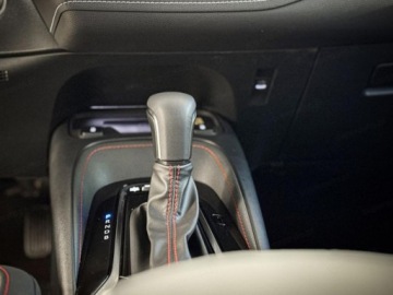 Toyota Corolla XII Sedan Facelifting 1.8 Hybrid 140KM 2026 Od ręki - GR Sport 1.8 Hybrid 140KM | Martwe pole!, zdjęcie 11