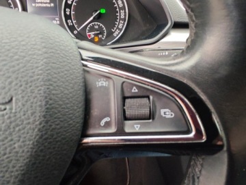 Skoda Superb III Liftback 2.0 TDI 150KM 2016 SKODA SUPERB III Kombi 2.0 TDI 150KM, Automat,SportLine, Podgrzewane fotele, zdjęcie 22