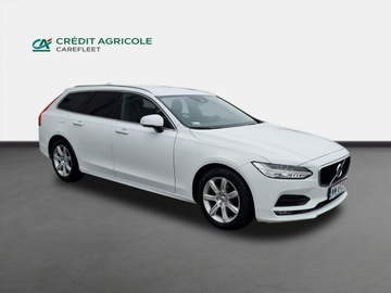 Volvo V90 II Kombi 2.0 D4 190KM 2019 Volvo V90 D4 SCR Momentum aut Kombi. WW692YR, zdjęcie 3