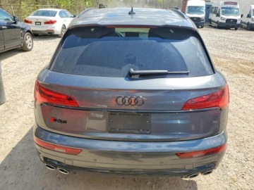 Audi SQ5 2024 Audi SQ5 Prestige 2024 3.0 Benzyna 349KM, zdjęcie 2