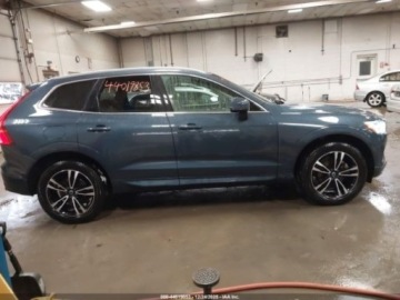 Volvo XC60 II Crossover T5 250KM 2020 Volvo XC 60 2020 r., 2,0L T5 MOMENTUM 2.0 Benzyna 250KM, zdjęcie 13