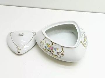 ФАРФОРОВАЯ СВЕЧНАЯ КОРОБКА