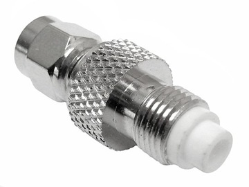 RF адаптер SMA/wt-FME/gn 50 Ом