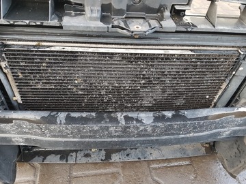 AUDI A3 8P FACELIFT 08-12R 1.8 TFSI PAS PŘEDNÍ CHLADIČE VENTILÁTOR