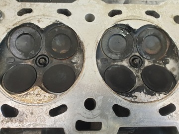 JAGUAR XK XKR 4.2 V8 HLAVA VÁLCŮ LEVÝ