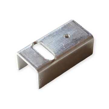 UA17-TO220 RADIATOR PRASOWANY TO220 35x17x13MM