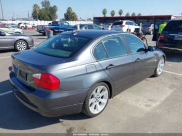 BMW Seria 3 E90-91-92-93 2006 BMW Seria 3 330I 2006 3.0 Benzyna 255KM, zdjęcie 3