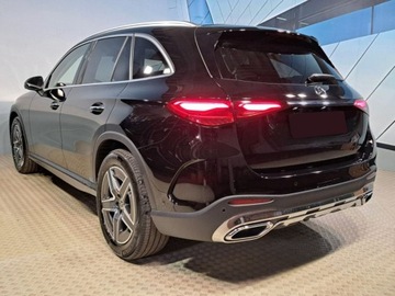 Mercedes GLC C254/X254 Coupe 2.0 200 204KM 2025 MERCEDES-BENZ GLC 200 4-Matic AMG Line 2.0 (204KM) 2025, zdjęcie 1