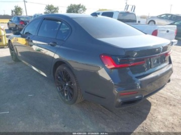 BMW Seria 7 G70 2022 BMW Seria 7 2022 BMW 7 Series 740i Sedan 3.0 Benzyna 335KM, zdjęcie 2