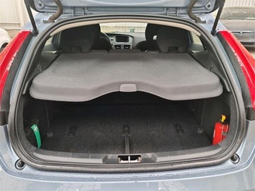 Volvo V40 II Hatchback Facelifting 2.0 D2 120KM 2018 Volvo V40 II 2.0 2,0 bezwypadkowy, serwisowany, zdjęcie 15