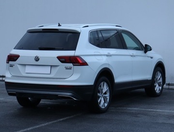 Volkswagen Tiguan Allspace SUV 2.0 TDI 190KM 2017 VW Tiguan Allspace 2.0 TDI, Salon Polska, zdjęcie 4