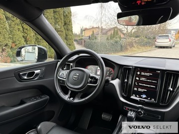 Volvo XC60 II Crossover T4 190KM 2020 Volvo XC 60 XC60 T4 R-Design aut, Pakiet winter, P, zdjęcie 10