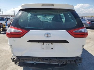 Toyota Sienna III 2017 Toyota Sienna Toyota Sienna L FWD 7-Passenger (Natl) 3.5 Benzyna 296KM, zdjęcie 4