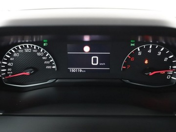 Peugeot 2008 II SUV 1.5 BlueHDi 110KM 2021 Peugeot 2008 PDC tempomat LED, zdjęcie 21