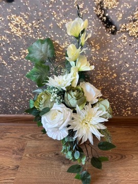 Украшение могилы МЕТАЛЛИЧЕСКАЯ КОРЗИНА белый набор искусственных цветов кладбищенский