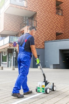 Краска для окраски дорог, полос движения и путей сообщения, 12 шт. + тележка