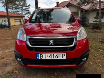 Peugeot Partner II Tepee Facelifting 2015 1.6 BlueHDi 100KM 2016 Peugeot Partner II 1.6 diesel BlueHDi 2016r, zdjęcie 1