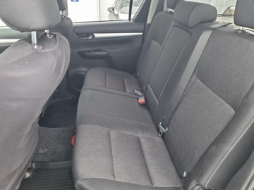 Toyota Hilux VIII Podwójna kabina 2.4 D-4D 150KM 2019 Toyota Hilux 2.4 D-4D Double Cab SR5 4x4 Toyota Hi, zdjęcie 12