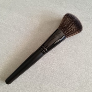 ЩЕТКА ДЛЯ ПОРОШКА DENI CARTE HP 15