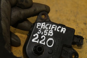 МОТОР ОБОГРЕВАТЕЛЯ 04885465AA PACIFICA I