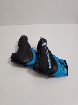 Детские ботинки для беговых лыж Rossignol.