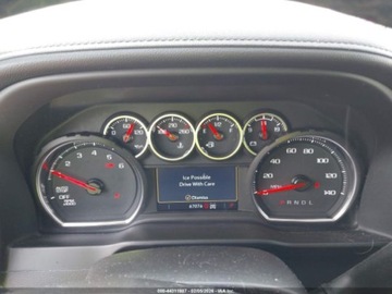 Chevrolet Silverado II 2022 Chevrolet Silverado 1500 LTD Short Bed LTZ 2022 5.3 Benzyna 355KM, zdjęcie 10