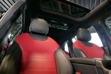 Mercedes GLB SUV AMG 35 2.0 306KM 2022 Mercedes-Benz GLB AMG 2.0 306KM 4MATIC HeadUp Cam360 Panorama Ambiente Bur, zdjęcie 28