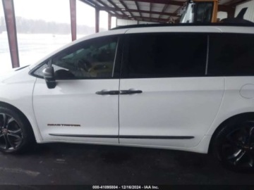 Chrysler Pacifica II 2024 Chrysler Pacifica 2024r., 3.6L 3.6 Benzyna 287KM, zdjęcie 5