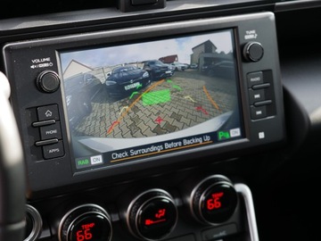 Toyota GR86 2.4 Boxer 234KM 2023 Toyota GR86 8000 km 2,4 aut Biała PERŁA ACC Keyles Full-Led Kamera IDEALNA, zdjęcie 13