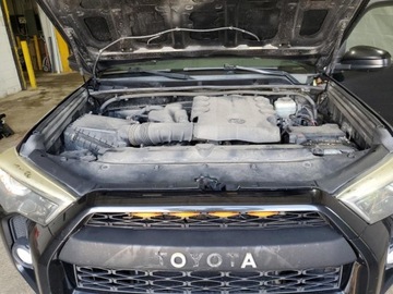 Toyota 2014 Toyota 4-Runner SR5 2014 4.0l 4.0 Benzyna 270KM, zdjęcie 6
