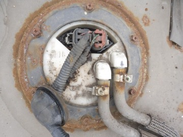 MAXIMA A32 BENZÍN NÁDRŽ