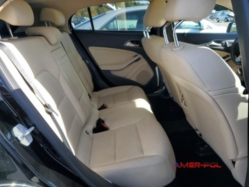 Mercedes GLA I 2018 Mercedes-Benz GLA 2018 r.,2,0L 250 4MATIC 2.0 Benzyna 221KM, zdjęcie 10