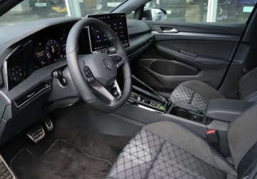 Volkswagen Golf VIII 2025 Volkswagen Golf Climatronic, LED Plus, pakiet zimowy, dostepny od reki, zdjęcie 9