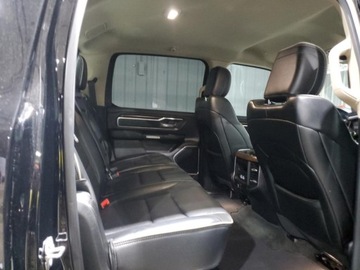  RAM 1500 2021r., Laramie, od ubezpieczalni 5.7 Benzyna 395KM, zdjęcie 8