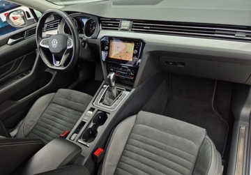 Volkswagen Passat B8 GTE Variant Facelifting 1.4 TSI Plug-In-Hybrid 218KM 2022 Volkswagen Passat GTE 1.4TSI Plug-IN Hybrid 218KM Hak Led ACC Kamera El.Kl, zdjęcie 9
