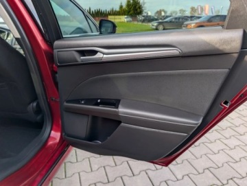 Ford Mondeo V Sedan 2.0 TDCi 150KM 2015 Ford Mondeo Rezerwacja 2.0 Diesel 150KM, zdjęcie 36