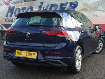 Volkswagen Golf VIII Hatchback 1.5 TSI EVO 130KM 2021 Volkswagen Golf Comfort Line, salon Polska, zdjęcie 5