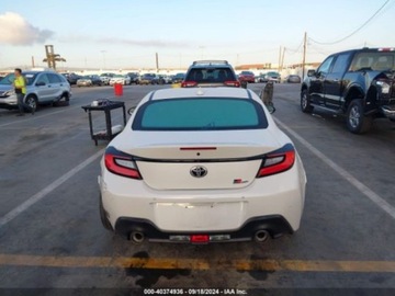 Toyota 2023 Toyota GR86 2023r, GR86, 2.4L 2.4 Benzyna 228KM, zdjęcie 8