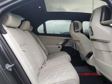BMW Seria 7 G70 2024 BMW Seria 7 2024 760 XI 4.4L AWD 4.4 Benzyna 536KM, zdjęcie 9